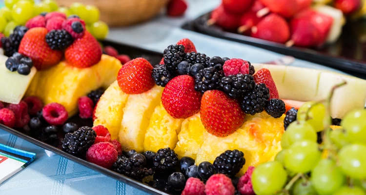 Morgen ist der Tag der Ananas und warum die Ananas keine Erdbeere ist